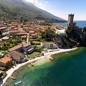 Castello Front Malcesine