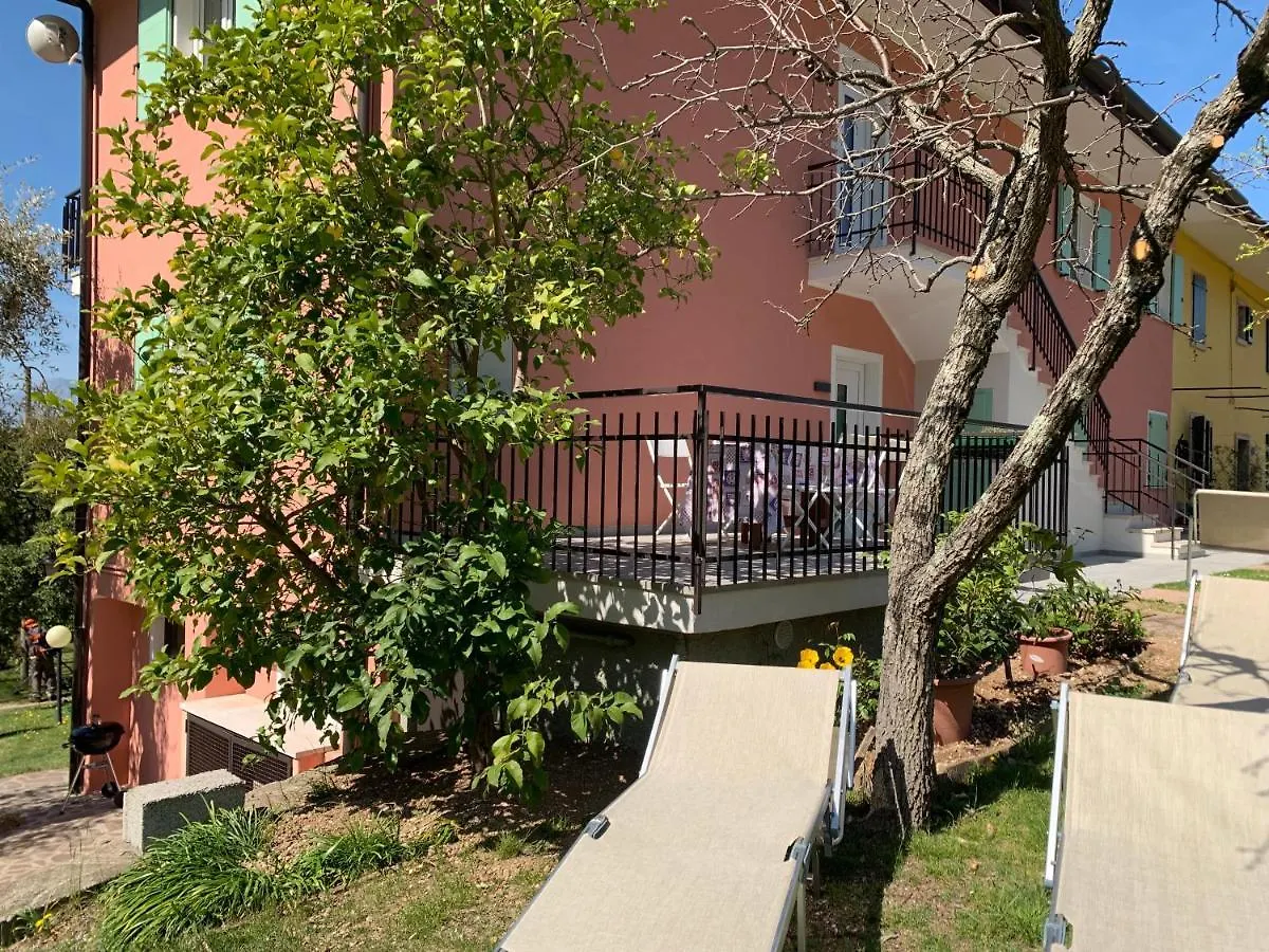 Apartment Casa Lucia 马尔切西内 意大利