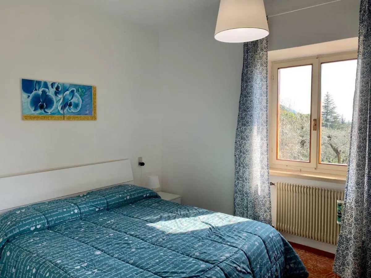 Apartment Casa Lucia 马尔切西内